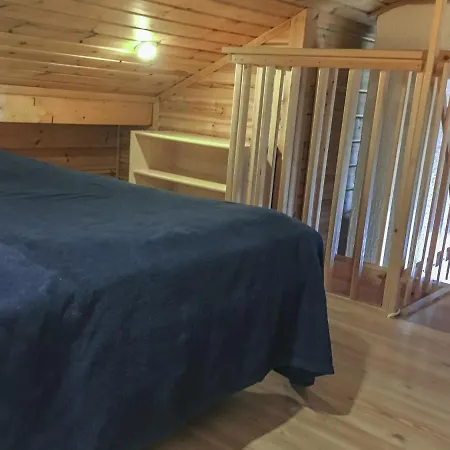 Lomayllaes B26 -palovaarankaarre 8 A By Interhome