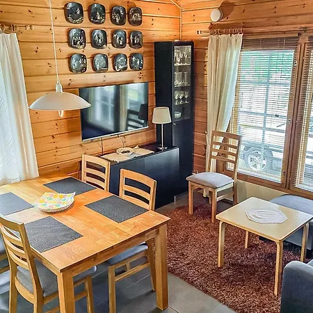 Lomayllaes B26 -palovaarankaarre 8 A By Interhome Ylläsjärvi