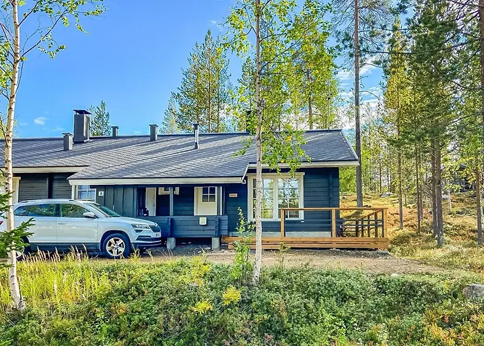 Lomayllaes B26 -palovaarankaarre 8 A By Interhome Ylläsjärvi